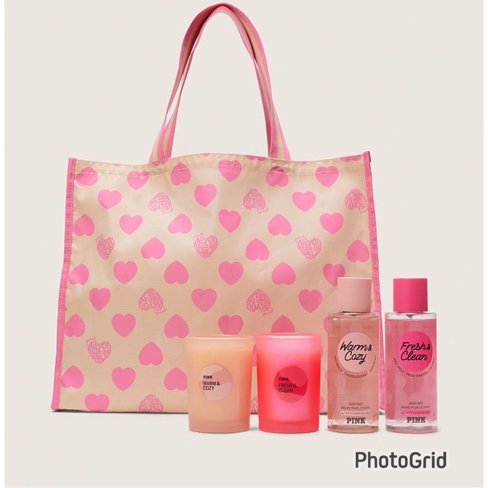 PINK Victoria’s Secret Beauty Bag